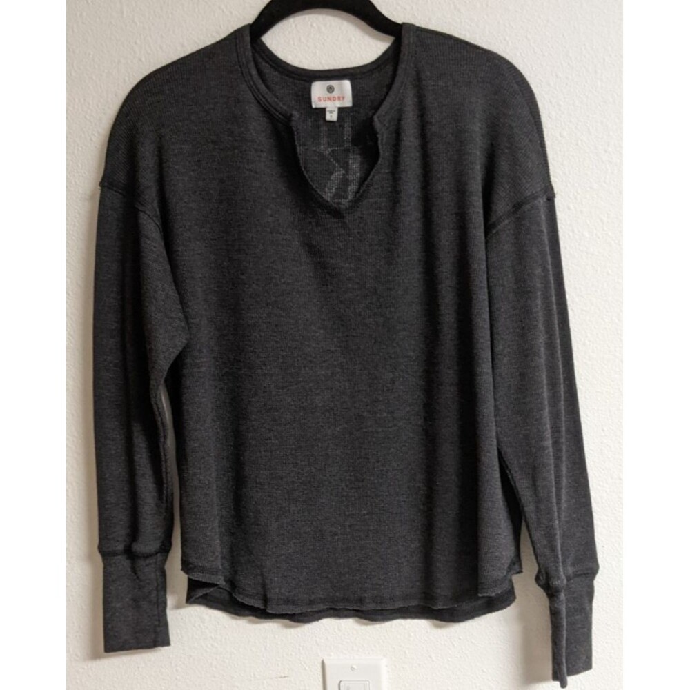 SUNDRY Charcoal Waffle Knit Graphic Long Sleeve Top  "Take it Easy" 1 or Small - Picture 3 of 10